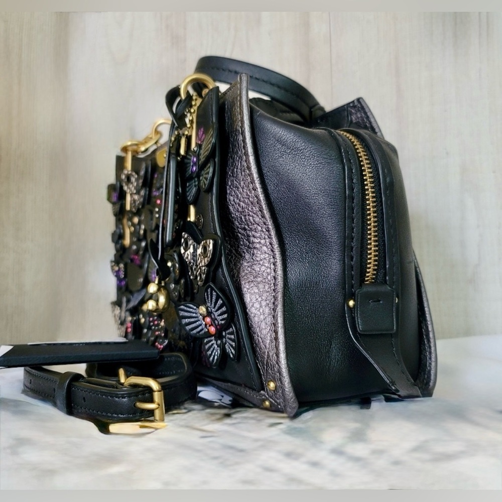 NEW! RARE Coach Dreamer with Butterfly 🦋 Applique Shoulder Bag Purses Designer - Picture 2 of 10